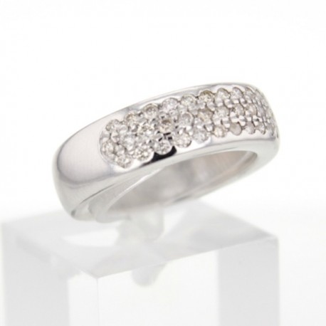 Bague Or blanc pavage diamants